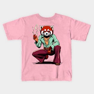 Retro Rebel: 70s Fashion smoking red panda in Shades Kids T-Shirt